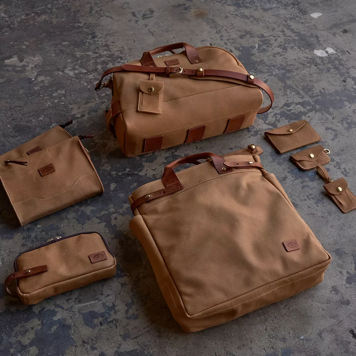 Horween 1905 Tumbling Travel Set | No. 1905-2501