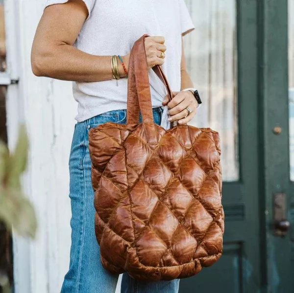 Limited Edition Bridger Leather Tote Large