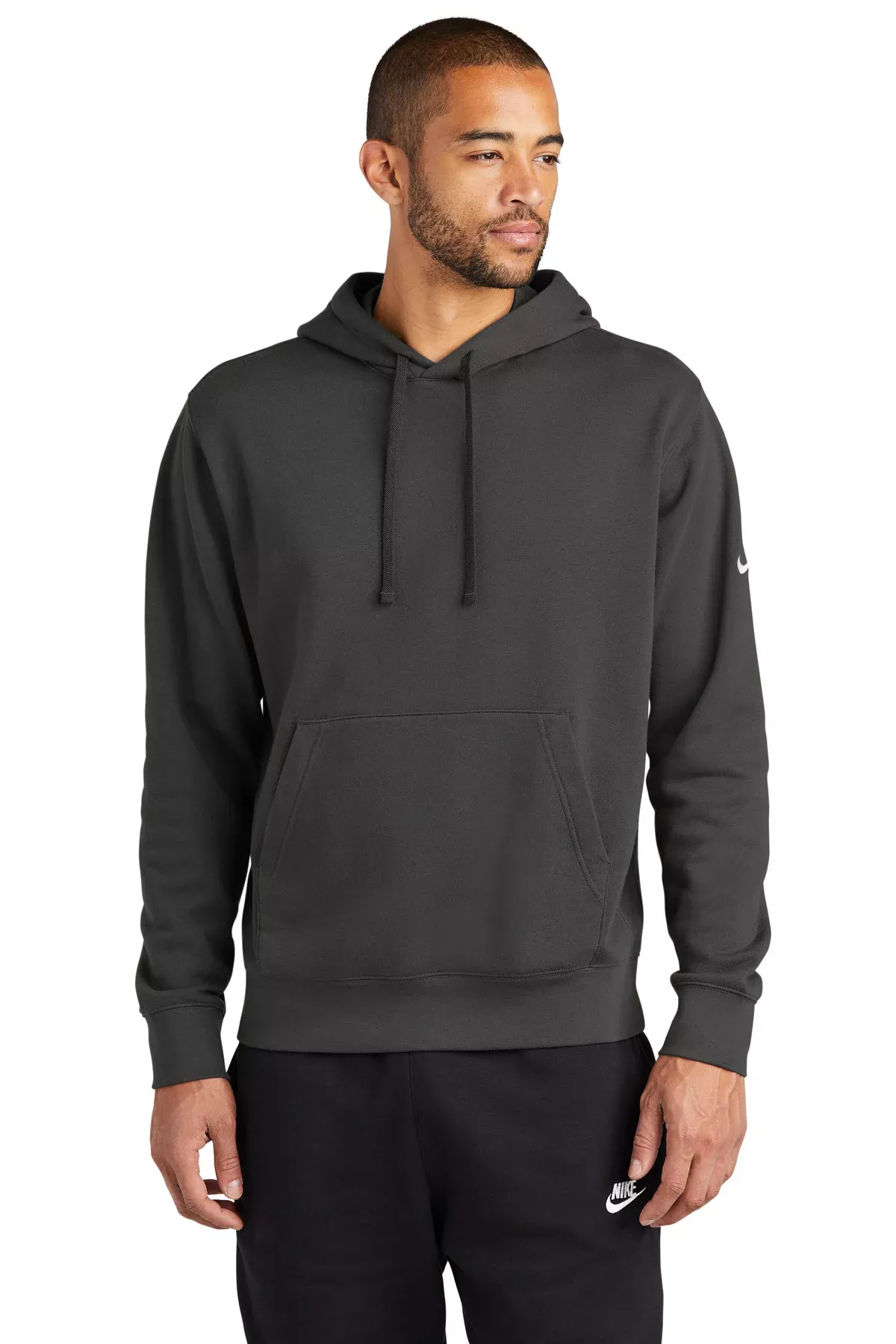 Nike NKDR1499 | Pullover Hoodie | Club Fleece Sleeve Swoosh