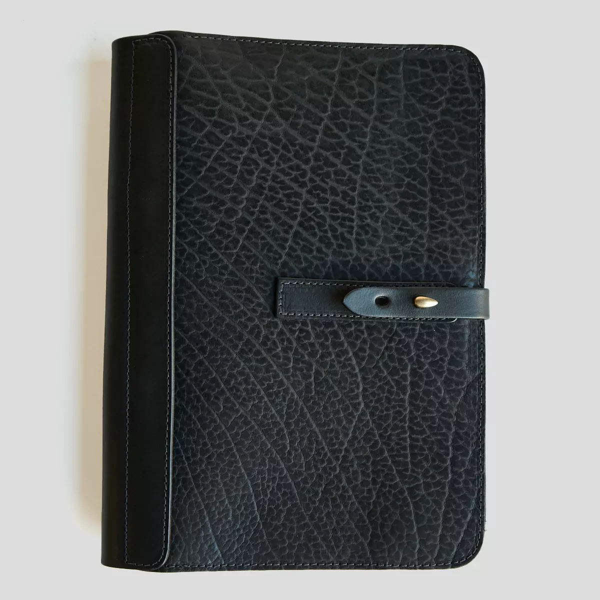 No.901 Executive Folio | Bison Black