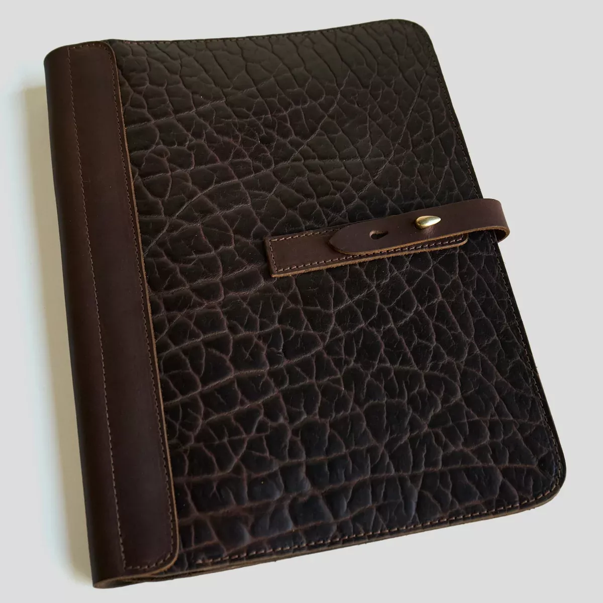 No.901 Executive Folio | Bison Brown