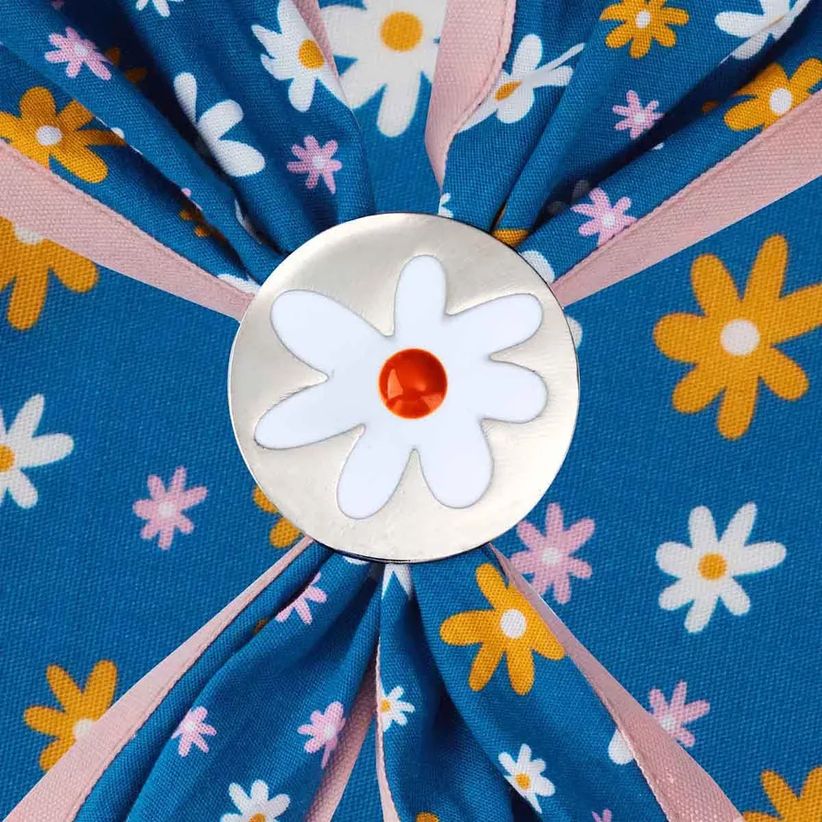 Official Daisy Scarf Slide
